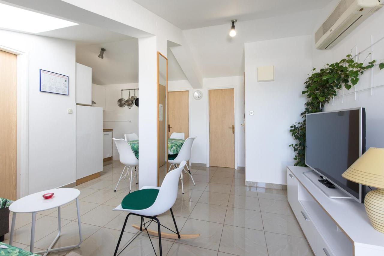 Apartment & Rooms Ivica Krk Town Zewnętrze zdjęcie