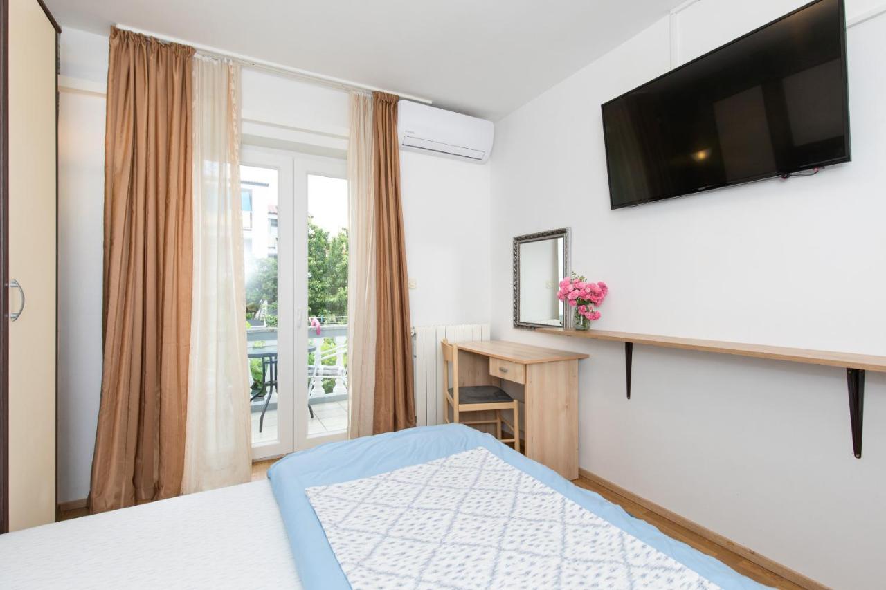 Apartment & Rooms Ivica Krk Town Zewnętrze zdjęcie