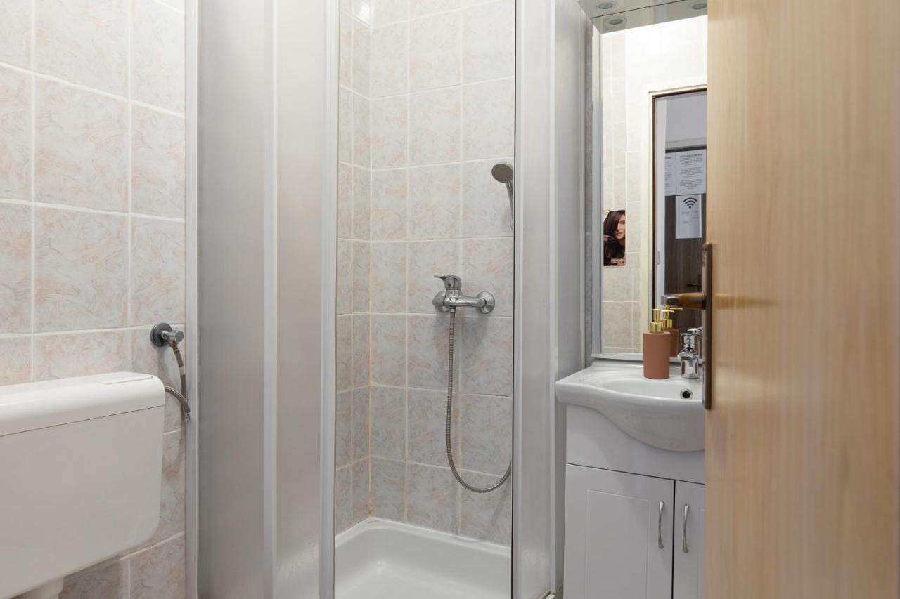 Apartment & Rooms Ivica Krk Town Zewnętrze zdjęcie