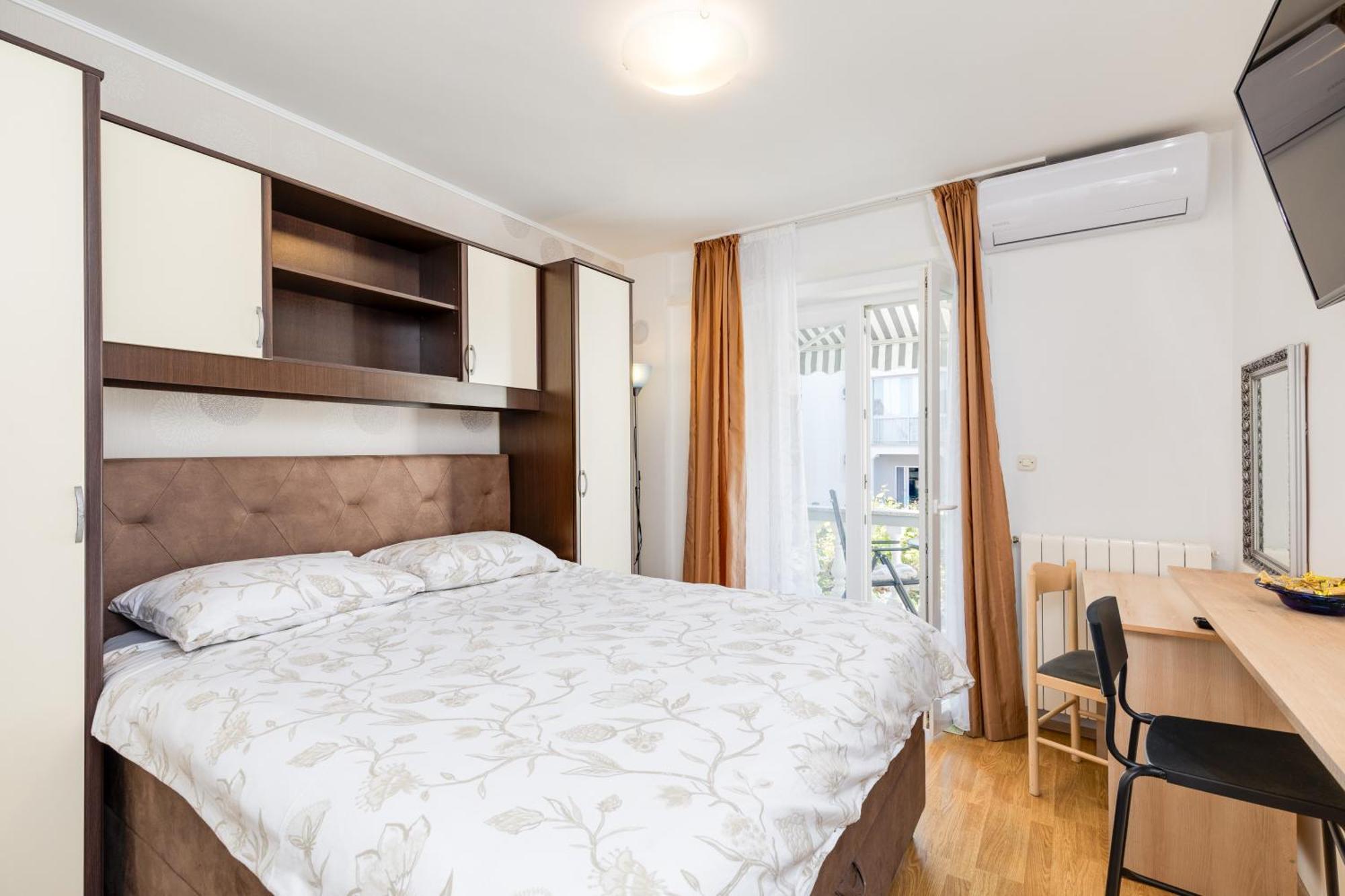 Apartment & Rooms Ivica Krk Town Zewnętrze zdjęcie