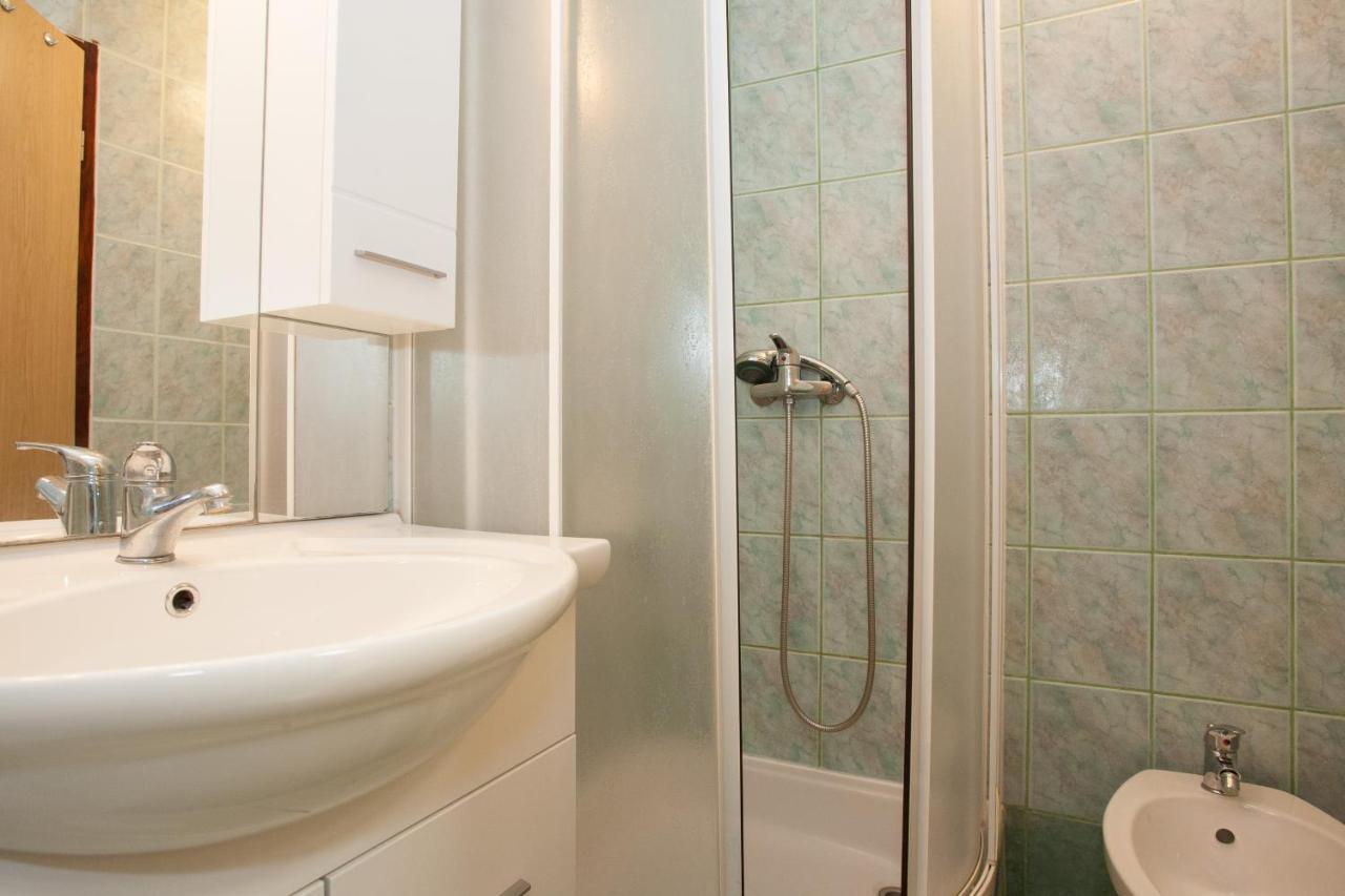 Apartment & Rooms Ivica Krk Town Zewnętrze zdjęcie